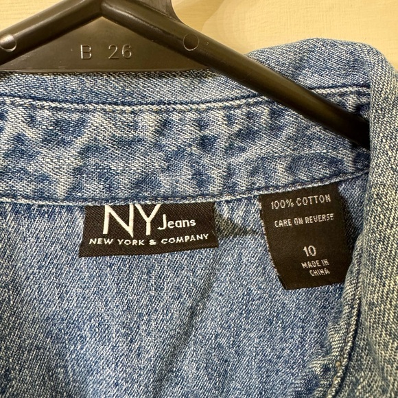 New York & Co Denim Snap Front Dress 90's Y2K Style Size 10 - Picture 2 of 4
